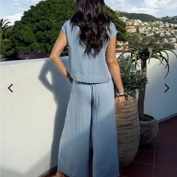 Palisades Crop Top and Wide Leg Pants - Picture 3 of 3